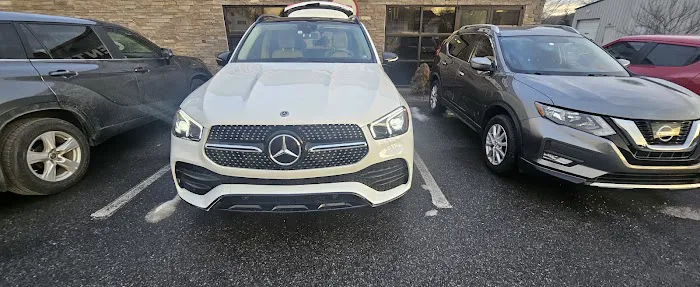 Rocco's Collision Center 6