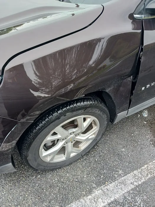 Rocco's Collision Center 8
