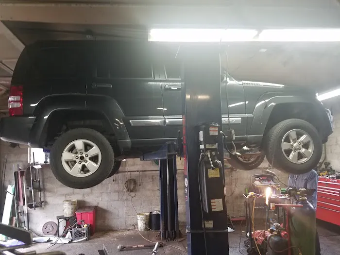 R J's Auto Service Inc 0