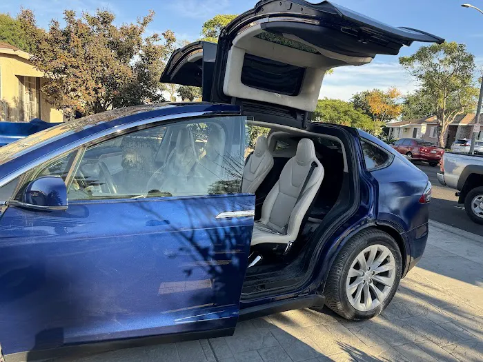 Contreras Auto Glass LLC 1