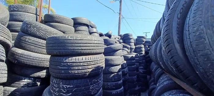 La Joya Auto Repair & Tire Shop 4