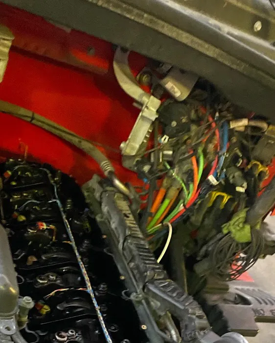 JDS TRUCK REPAIR 4