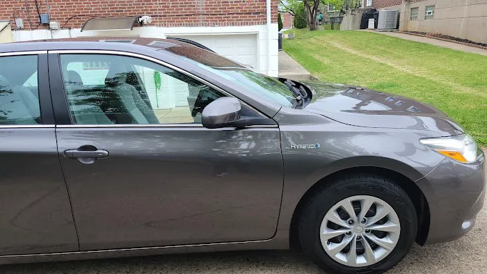 Gus' CARSTAR Collision 1