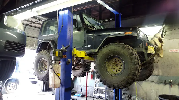 J & S Auto 0