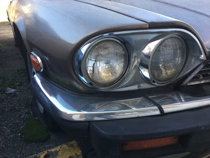 Ara's Auto Services 0