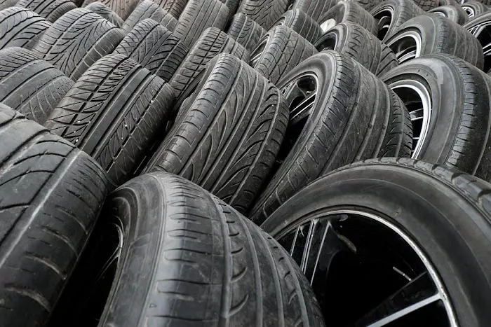 Four Tire Shop 1