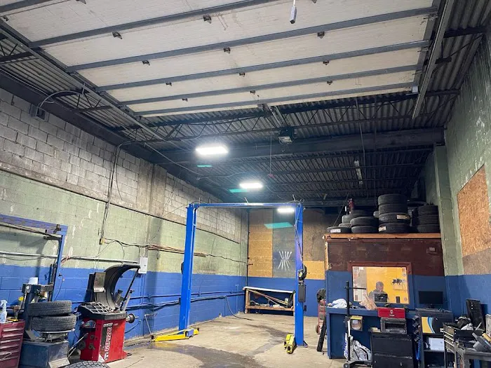 Four Tire Shop 3