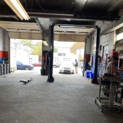 Lee's Complete Auto Services ico