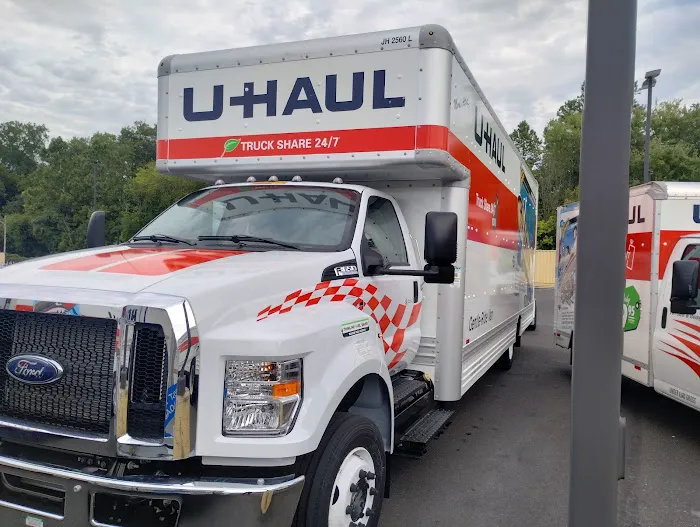 U-Haul Repair & Maintenance 1