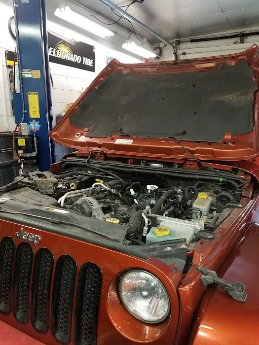 Tom's Automotive 4