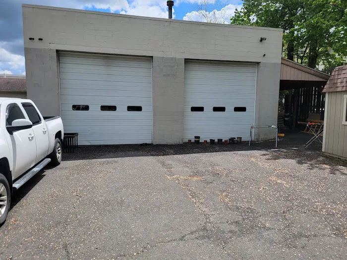 MacEntee Auto Glass 0