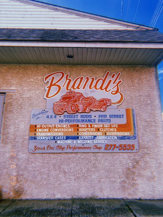 Brandi's 4X4 Trucks 0
