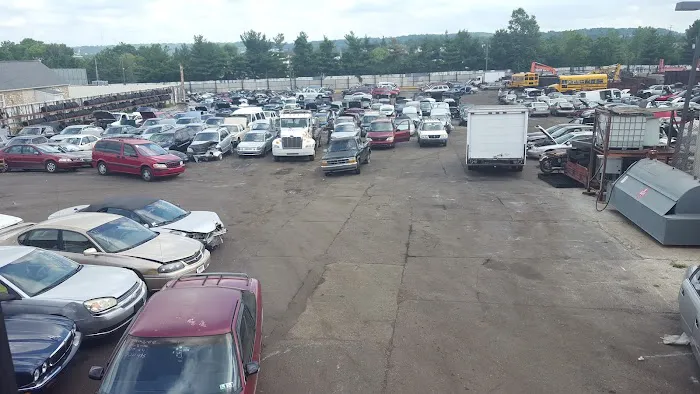 Shorty's Used Auto Parts 2