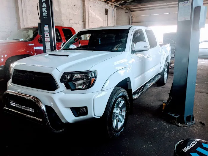 C7 Garage Auto Repair & Towing 6