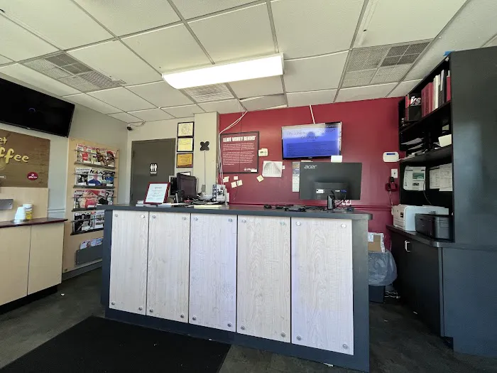 Jiffy Lube Oil Change & Multicare 4