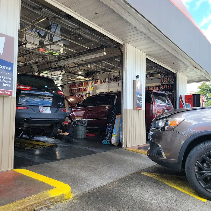 Jiffy Lube Oil Change & Multicare 0