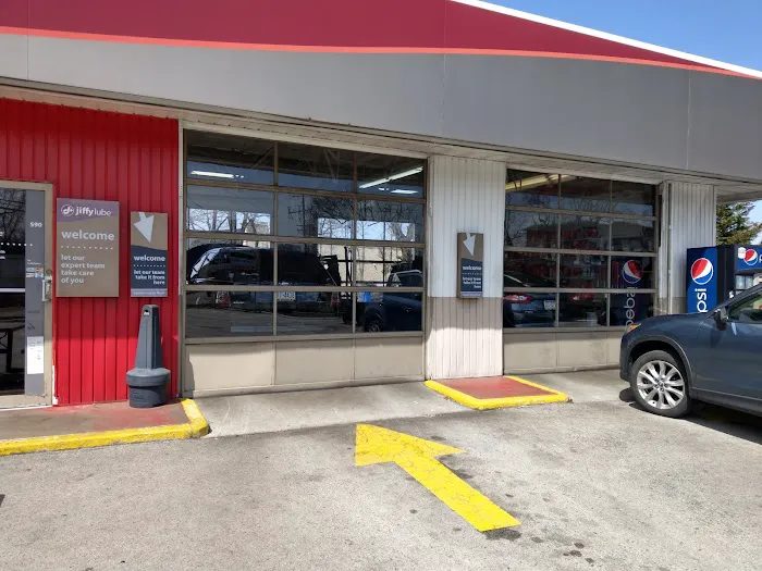 Jiffy Lube Oil Change & Multicare 8