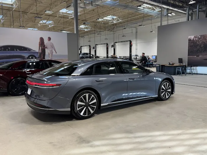 Lucid Service and Delivery Center King of Prussia 6