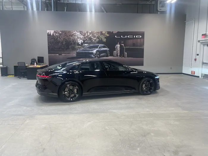 Lucid Service and Delivery Center King of Prussia 1
