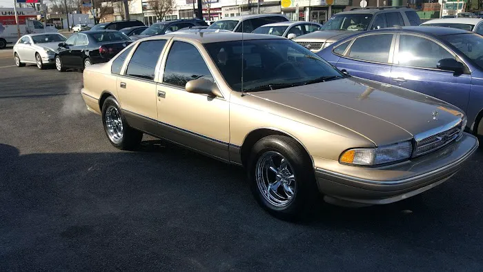 Maaco Auto Body Shop & Painting 0