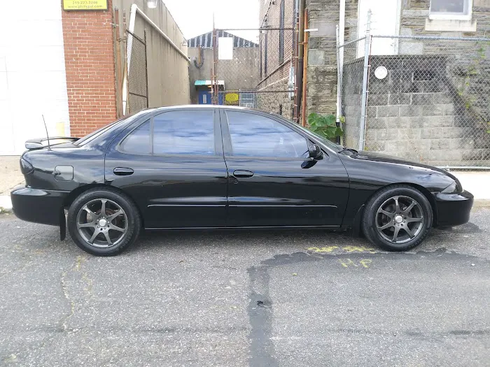 Maaco Auto Body Shop & Painting 6