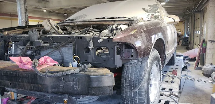 Maaco Auto Body Shop & Painting 3