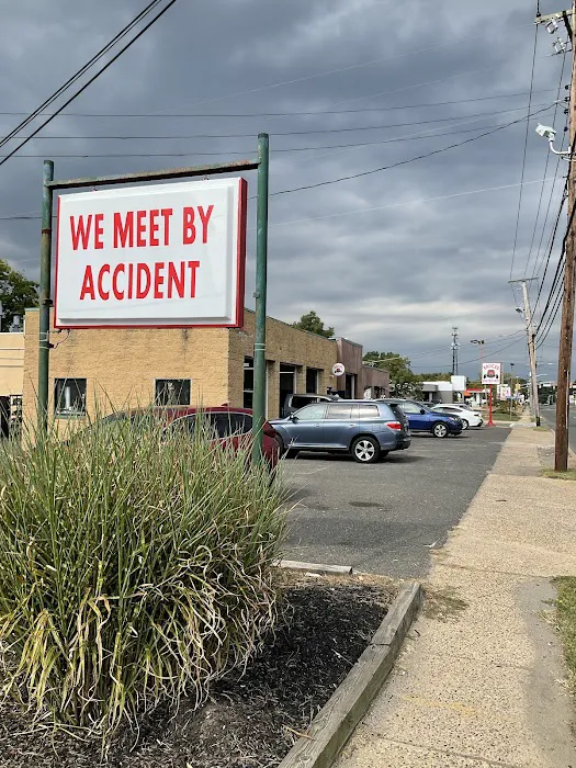 Bruce's Collision Center 5