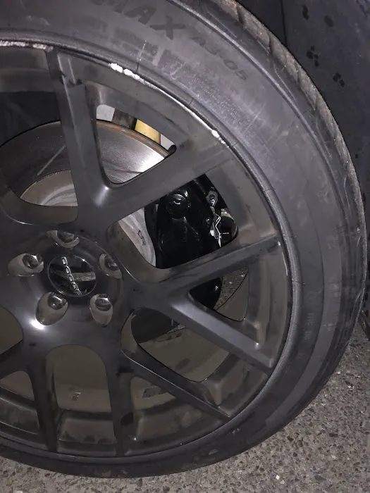 Mr. Tire Auto Service Centers 1