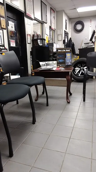 Mr. Tire Auto Service Centers 3