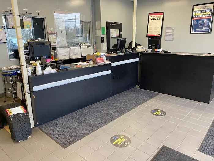 Mr. Tire Auto Service Centers 5