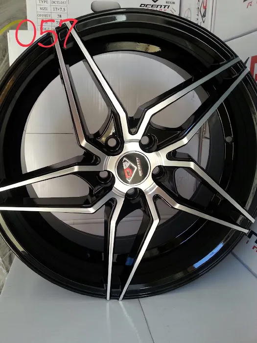 FASTLANE Tire 3