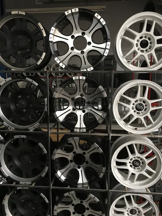 FASTLANE Tire 6