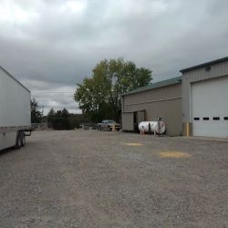 Hughes Truck Repair LLC ico