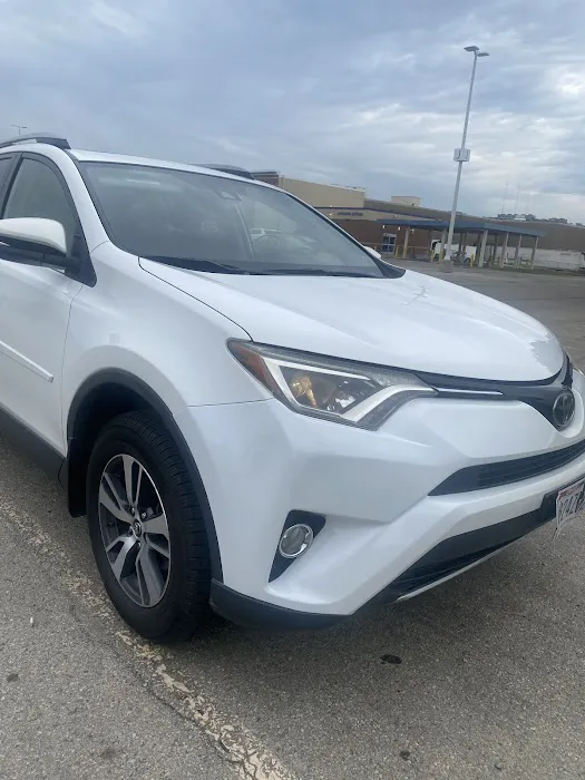 Dealers Choice Paint & Dent Repair Kettering 0