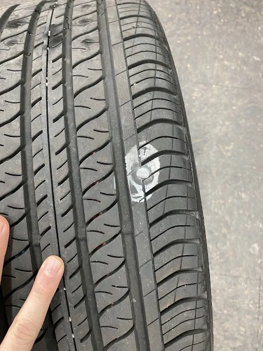 Xpress Pro Tire & Auto Kettering 2