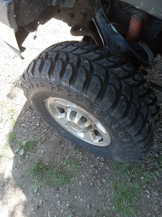 Gould's Tire Shop 0