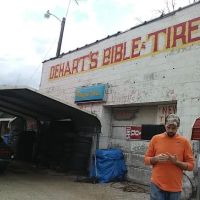 Deharts Bible & Tire Center