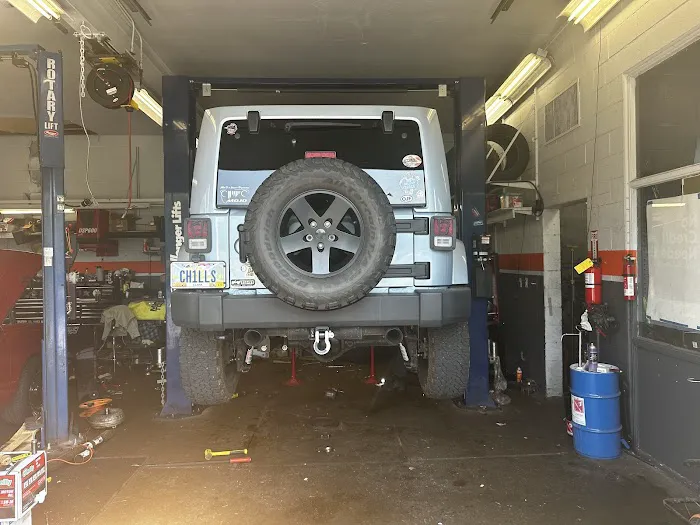 Exuberant 4x4 & More 1