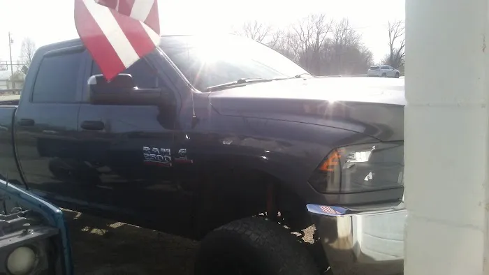 Little Hocking Collision Center 6
