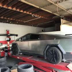 Ford Guru Car Truck Auto Shop Repair ico