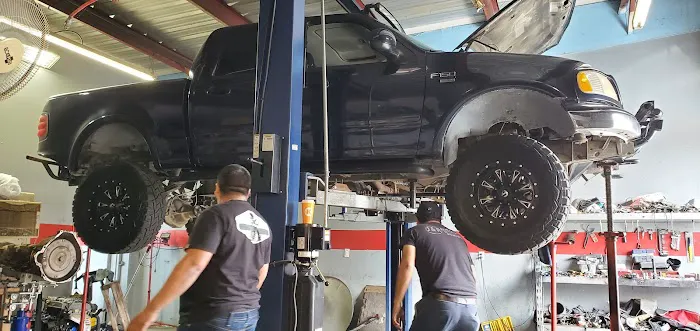 J&R Auto Care 0