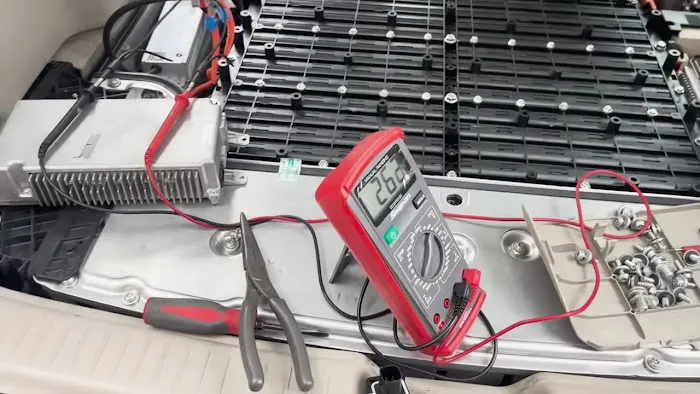 Hybrid EV Masters Garage 2