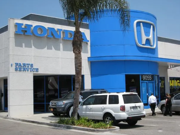 Service Department at Culver City Honda 6