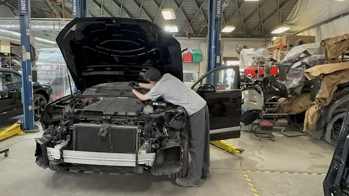 Eli’s Collision Repair at Santa Monica 1