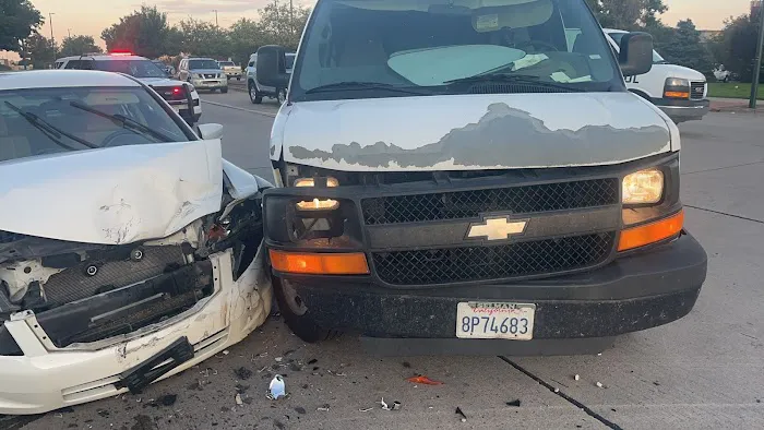 Quality Auto Body & Sales 5