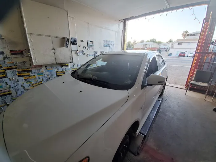 In & Out Tire Shop 7