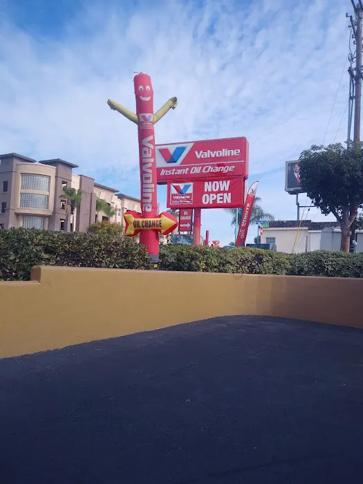 Valvoline Instant Oil Change 1