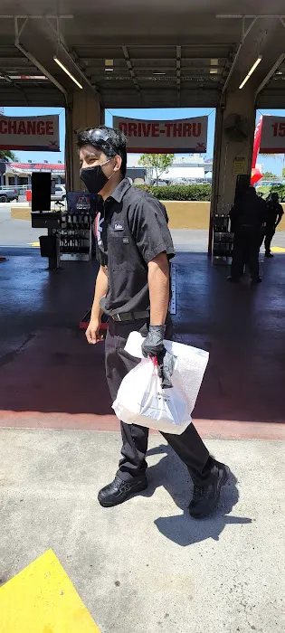 Valvoline Instant Oil Change 9