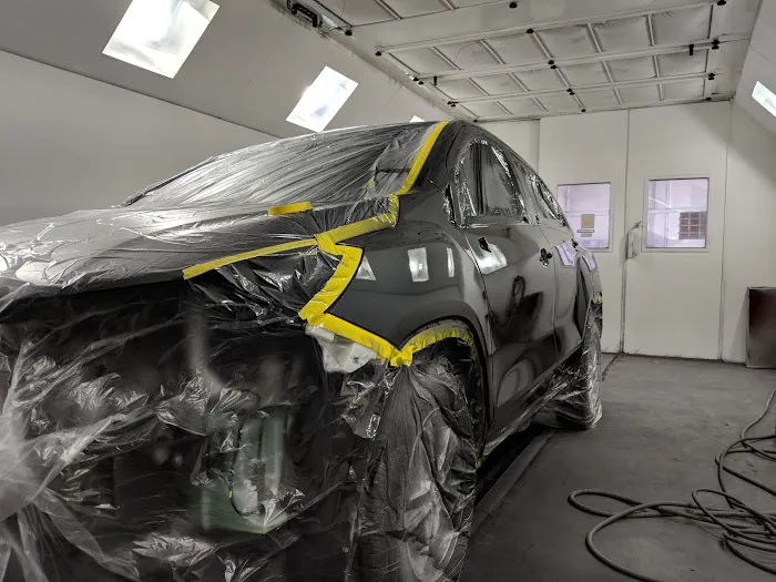 SE Autobody / Collision Center 2