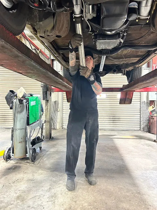 A&R Complete Auto Care 5